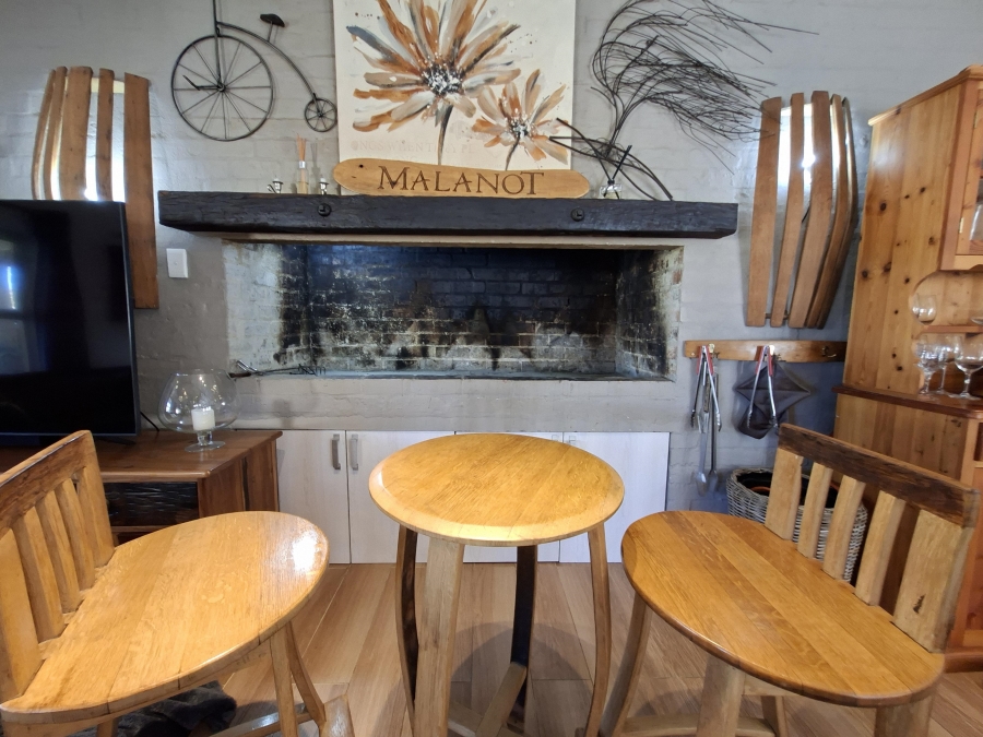 2 Bedroom Property for Sale in Pringle Bay Western Cape